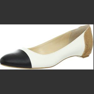 Calvin Klein Women's Caela Wave Flat